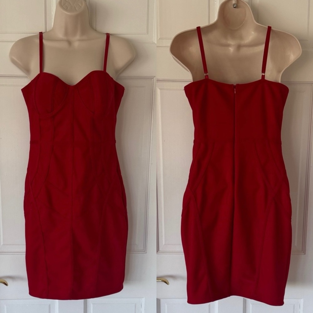 Haute Monde Ruby Red Bodycon Mini Dress Sweetheart Neckline – Size M